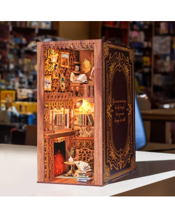 BOOK NOOK KIT - DIY - Eternal Bookstore - 172pc + LED Light