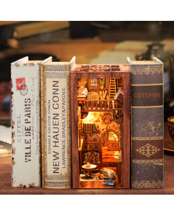 BOOK NOOK KIT - DIY - Eternal Bookstore - 172pc + LED Light
