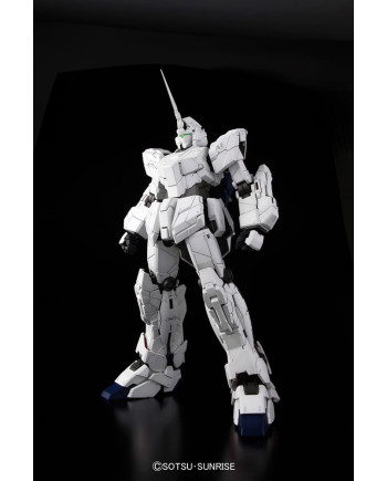 GUNDAM - Model Kit - PG Unicorn RX-0 1/60