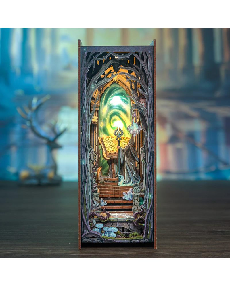 BOOK NOOK KIT - DIY - The Gate of Wonderland - 107pc + LED Light