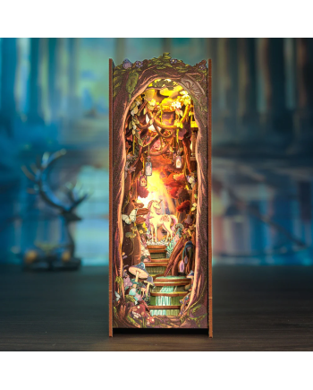 BOOK NOOK KIT - DIY - The Grace of the Forest - 89pc + LED Light