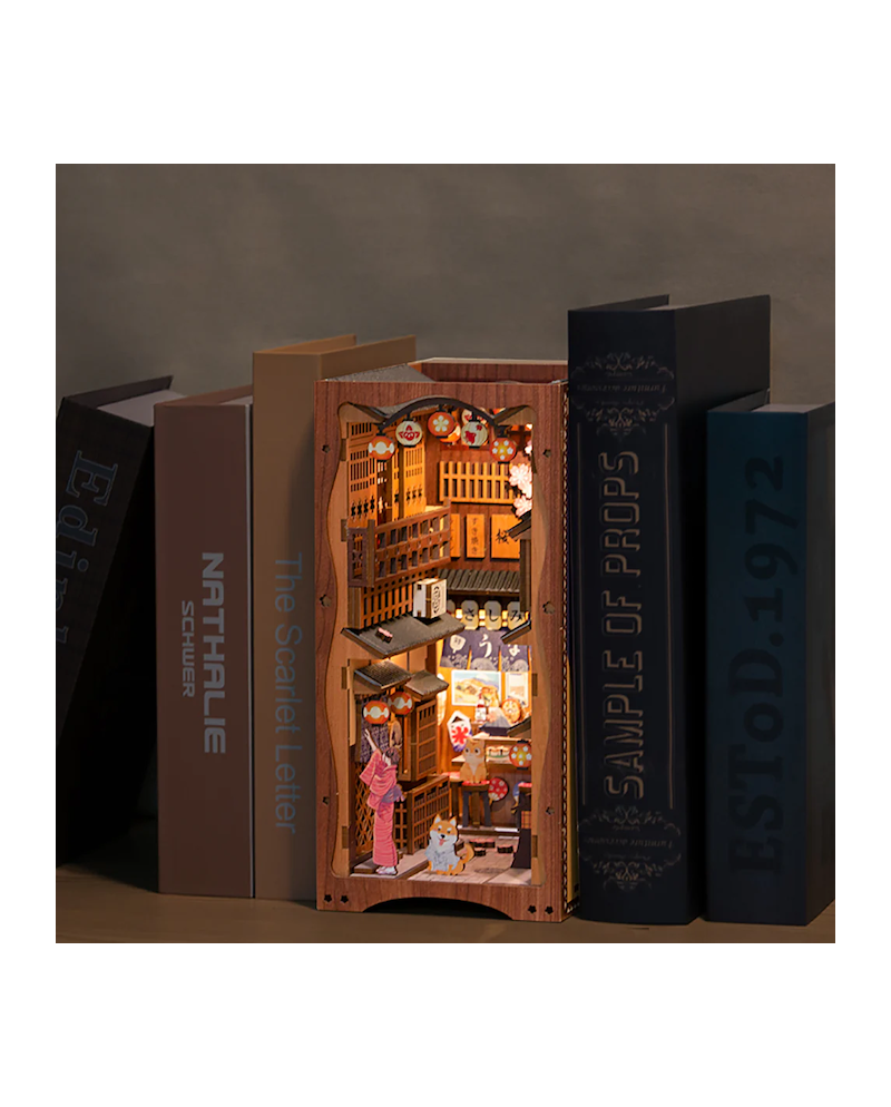 BOOK NOOK KIT - DIY - Under The Sakura Tree - 214pc + LED Light