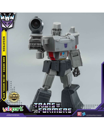 TRANSFORMERS GENERATION ONE - Megatron - Model Kit 20cm