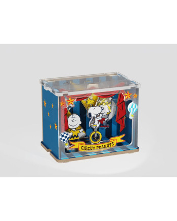 PEANUTS - Mini Scene Talent Show - Wood Model Kit
