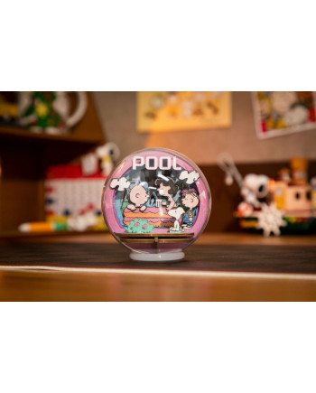 PEANUTS - Cool Pool - Wood Model Kit Globe Theater