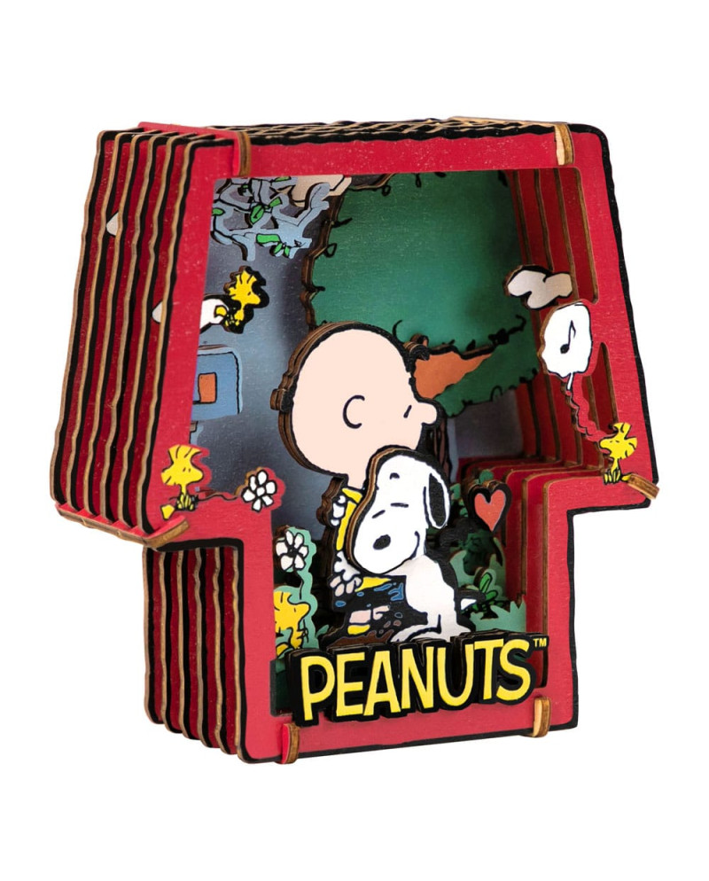 PEANUTS - Healing Hug - Wood Model Kit Theater