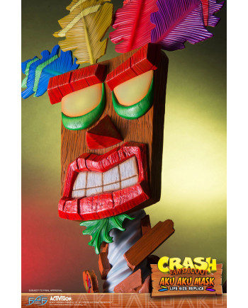 CRASH BANDICOOT - Life Size Aku Aku Mask - 65cm