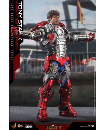 MARVEL - Tony Stark (Mark V Suit Up) - Action Figure 31cm