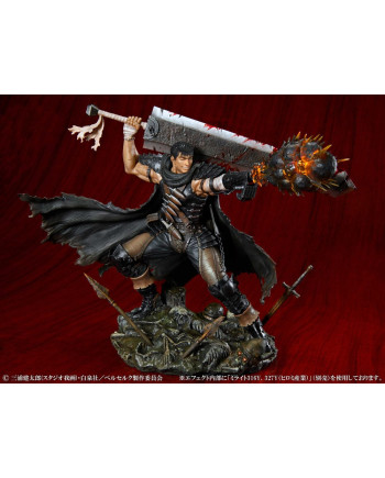 BERSERK - Guts "Black Swordsman" - Statue 1/7 26cm