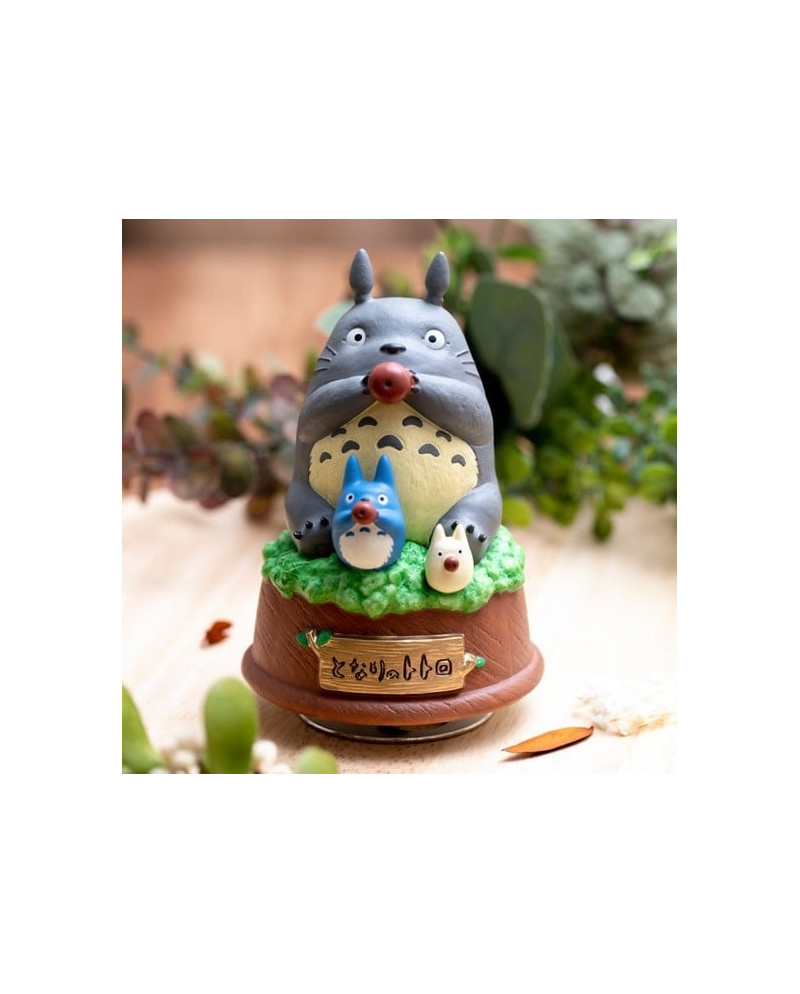 MY NEIGHBOR TOTORO - Totoro play the ocarina - Big musical statue