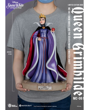 SNWO WHITE - Queen Grimhilde - Statue Master Craft 41cm