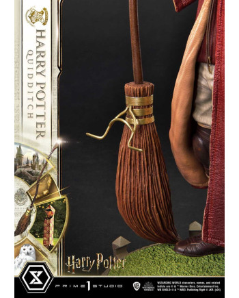 HARRY POTTER - Harry Potter "Quidditch" - Statue Prime Collec. 31cm