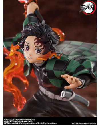 DEMON SLAYER - Tanjiro "Rengoku Sword" - Statue FiguartsZERO 19cm