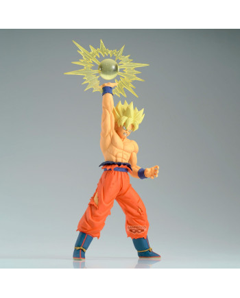 DRAGON BALL Z - Son Goku - G X Materia Figure 17cm