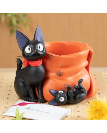 KIKI'S DELIVERY SERVICE - Jiji - Planter Frame 16cm