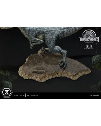 JURASSIC WORLD - Delta - Statue 17cm