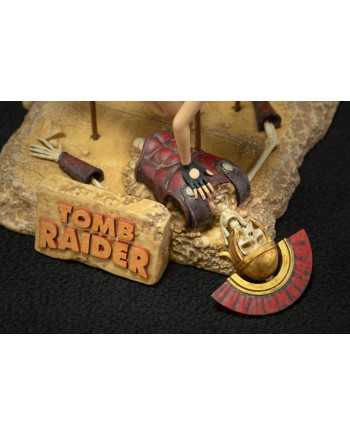 TOMB RAIDER 1996 - Lara Croft "Classic Era" - Statue 17cm