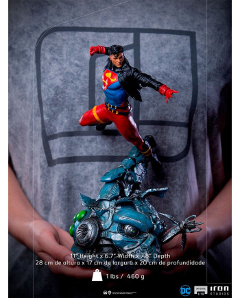 DC COMICS - SuperBoy - Statuette 1/10 Art Scale - 28cm