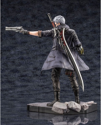 DEVIL MAY CRY 5 - Nero - Statue ARTFXJ 1/8 27cm