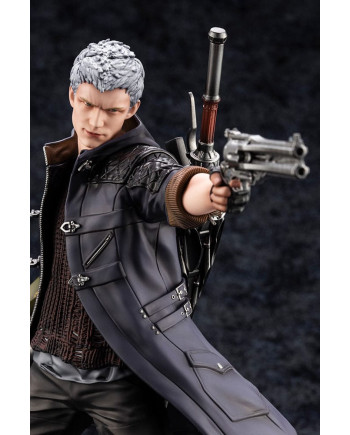 DEVIL MAY CRY 5 - Nero - Statue ARTFXJ 1/8 27cm