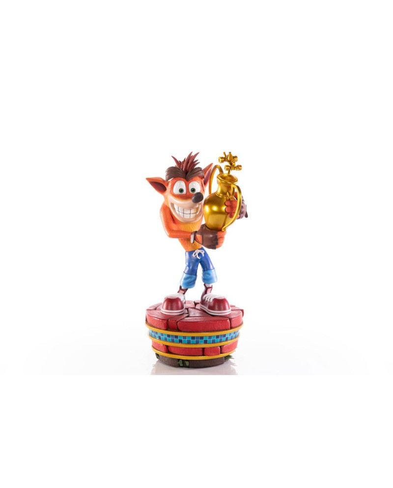 CRASH BANDICOOT - Crash Team Racing Crash Winner - Statue 46cm
