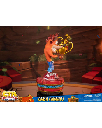CRASH BANDICOOT - Crash Team Racing Crash Winner - Statue 46cm