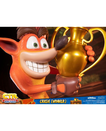 CRASH BANDICOOT - Crash Team Racing Crash Winner - Statue 46cm