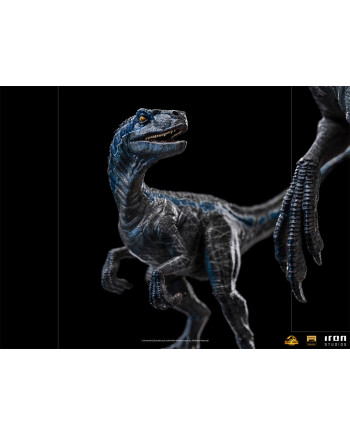 JURASSIC WORLD - Blue and Beta - Statue Art Scale Deluxe 1/10