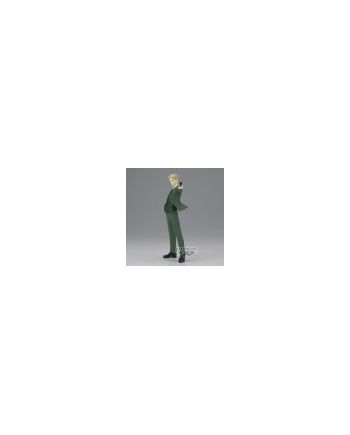 Image de LOID FORGER dans spy x family en costume vert pointant une arme