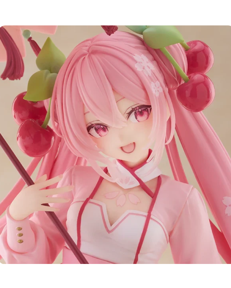 Gros plan figurine Hatsune Miku AMP+ Sakura Dress Version Taito