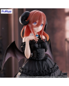 Portrait de la figurine Miku Nakano BiCute Dark Figure avec robe noire gothique