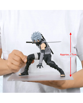 Figurine Kakashi Hatake Grandista Banpresto taille environ 17 cm