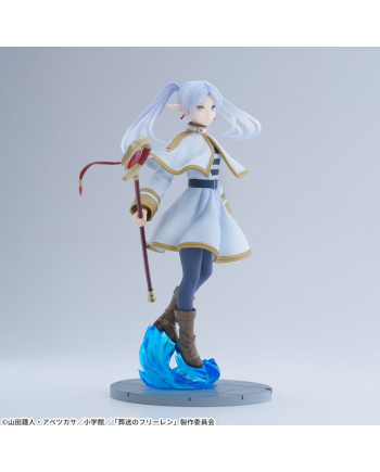 Figurine Frieren Beyond Journey’s End Sega vue de trois-quarts
