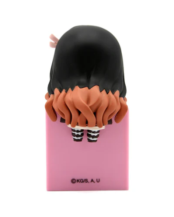 Figurine Hikkake Nezuko Kamado A vue arrière avec cube rose