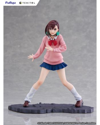 Figurine DANDADAN Momo statuette Tenitol Furyu 18cm vue de profil