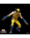 Détail du visage et des griffes de la figurine Wolverine Legends Series