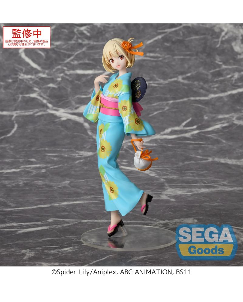 Figurine Chisato Nishikigi Lycoris Recoil Luminasta vue de face