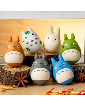 Assortiment de 6 figurines roly-poly Mon Voisin Totoro par Benelic, vue principale