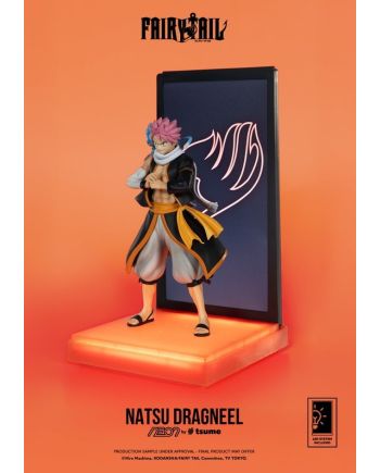 Détail du socle de la figurine Natsu Dragneel Neon by Tsume