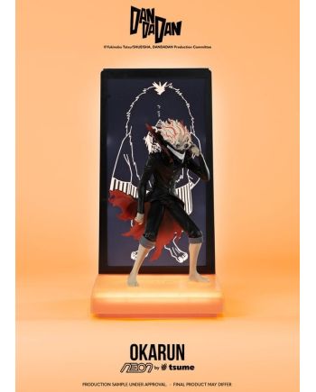Figurine Okarun Neon by Tsume DANDADAN vue de face 25cm