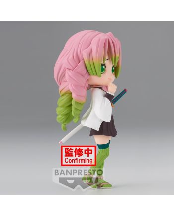 Détail du visage et des couleurs de la figurine Mitsuri Kanroji