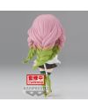 Figurine Mitsuri Kanroji Q Posket posée avec son socle