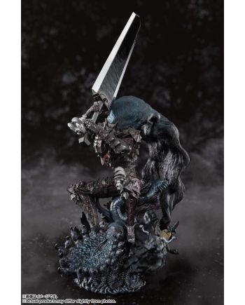 Statue Guts Berserker FiguartsZERO Bandai Tamashii Nations - vue de face
