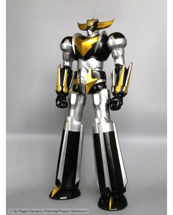 Figurine Goldorak U Jumbo 64 cm coloris Or et Noir - vue de profil