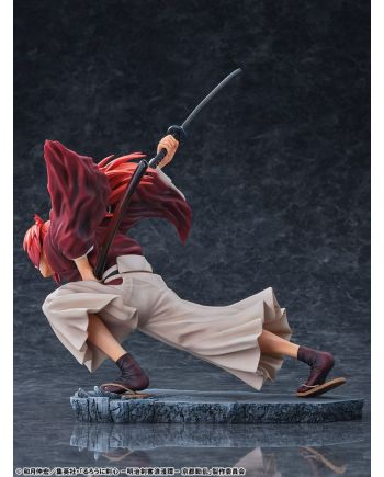 Bellfine Kenshin Himura - détail de l'épée et de la posture