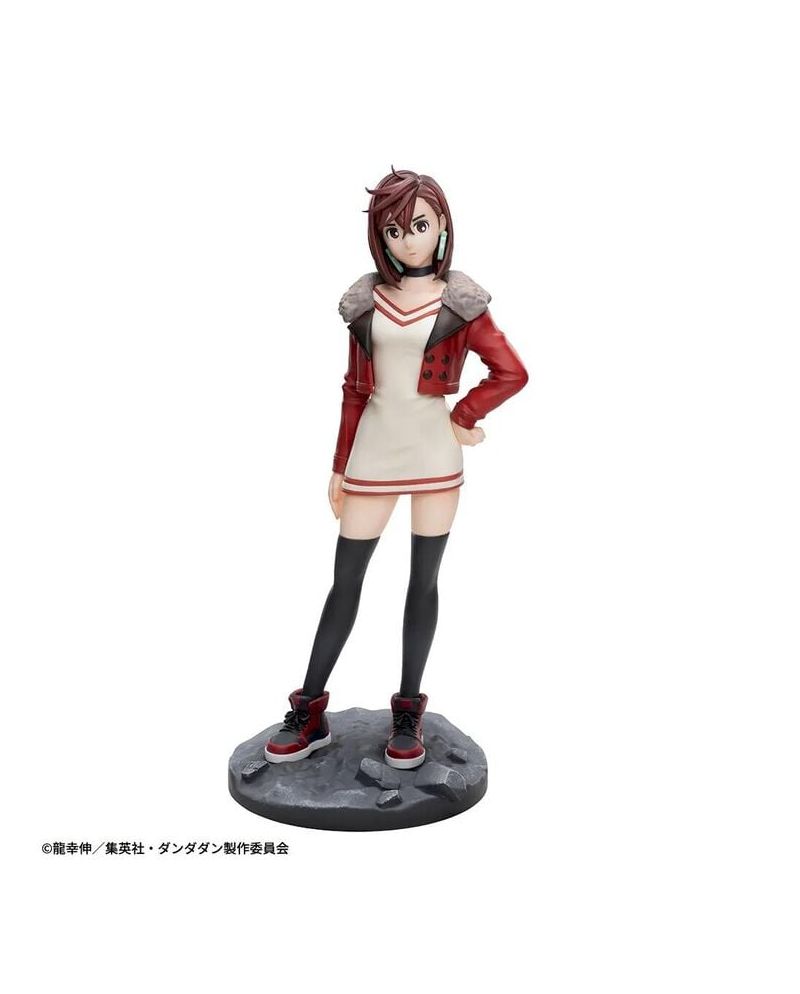 Figurine Momo Dandadan Luminasta 18cm vue de face - Sega Goods
