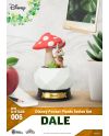 Détail d'une figurine de la série Pocket Plant Disney