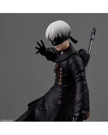 Socle et pose de la figurine 9S