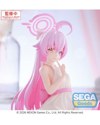 Détail du visage et des couleurs de la figurine Hoshino Blue Archive