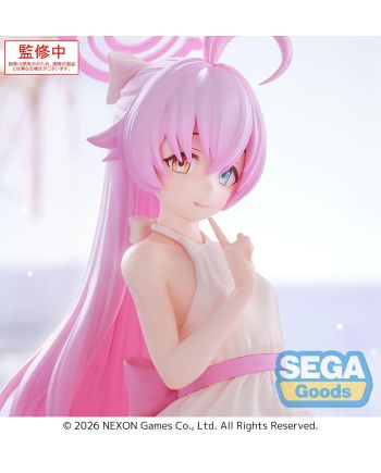 Figurine Hoshino Blue Archive posée sur socle